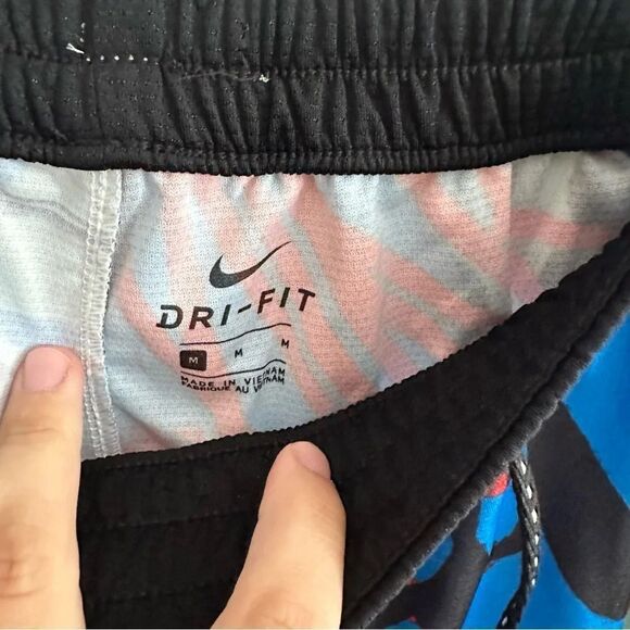 Nike Men’s Dri-Fit DNA Basketball Shorts Size Medium - Picture 7 of 10